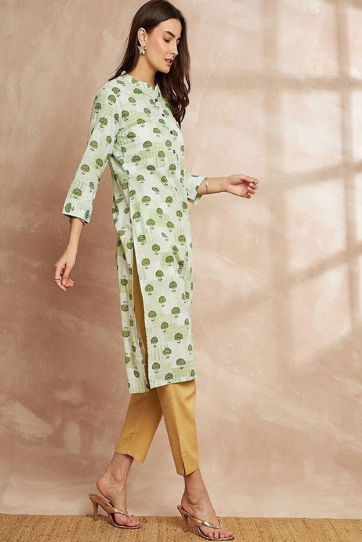 Green color floral printed straight pure cotton kurta