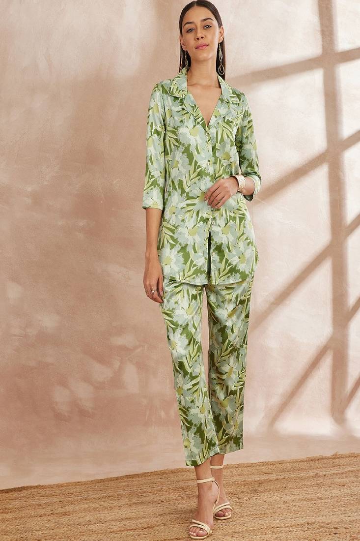 Green color floral printed top with trousers