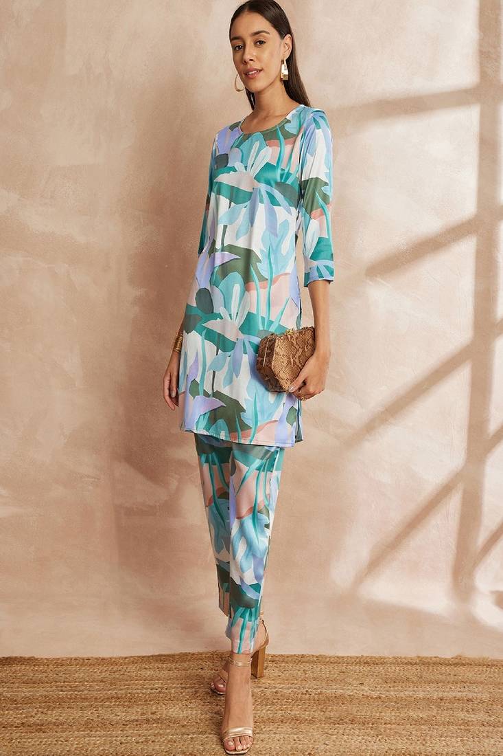 Multicolor color floral printed satin tunic with trouser