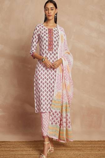 Pink color ethnic motifs printed pure cotton straight kurta & trousers with dupatta