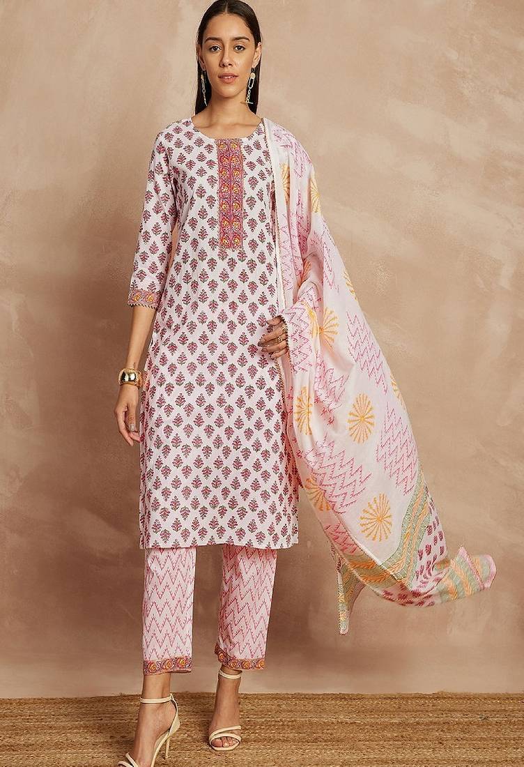 Pink color ethnic motifs printed pure cotton straight kurta & trousers with dupatta