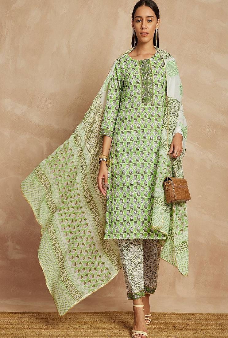 Green color ethnic motifs printed pure cotton straight kurta & trousers with dupatta