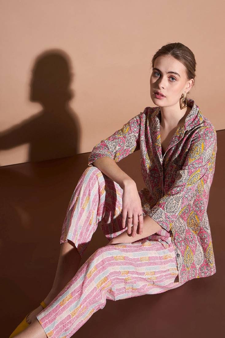 Pink color printed pure cotton shirt with trouser