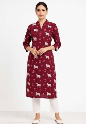 Maroon color v neck cotton kurta with pant set 1