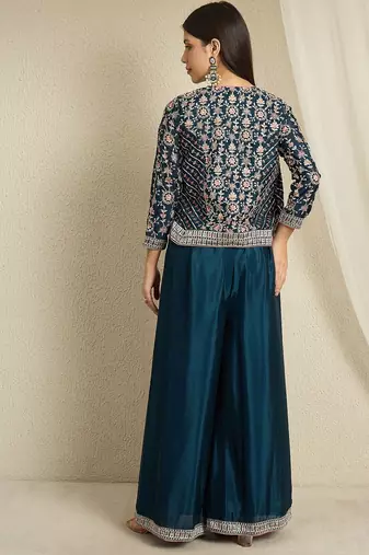 rama chinon  top with bottom 3/4 sleeve embroidered straight kurta