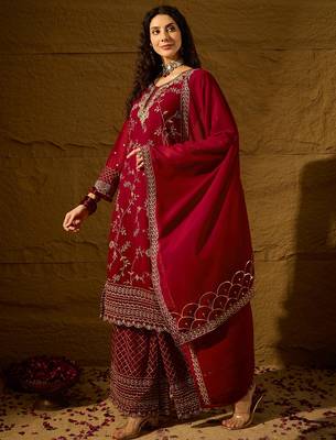 maroon faux georgette   straight kurta with bottom & dupatta 3
