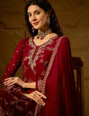 maroon faux georgette   straight kurta with bottom & dupatta 4
