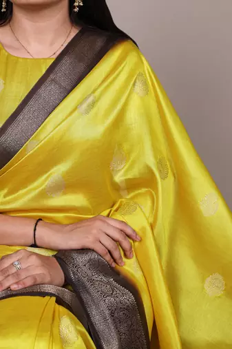 soft drapes, grand shine  rumali art silk zari saree