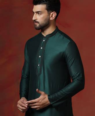 green dupion kurta pyjama set for men with solid design 5