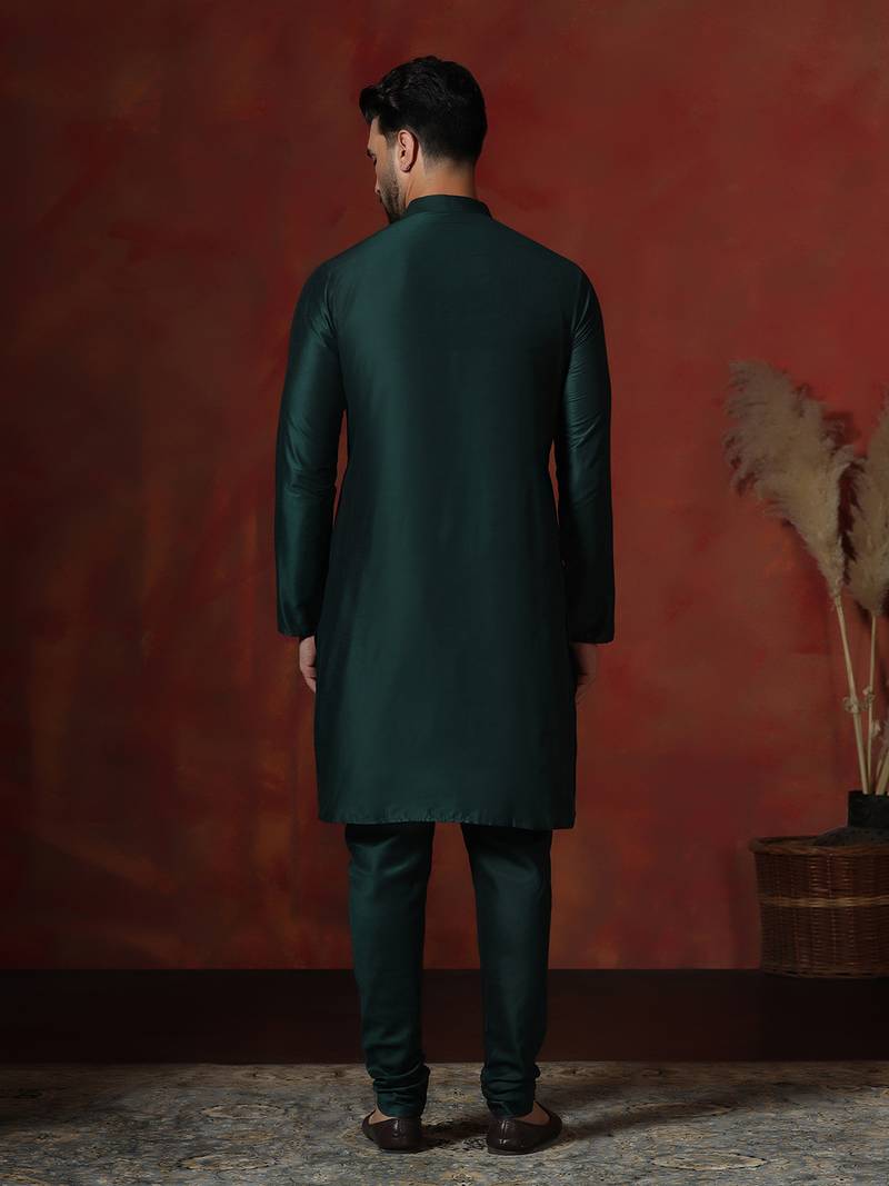Green dupion kurta pyjama set for men with printed design
