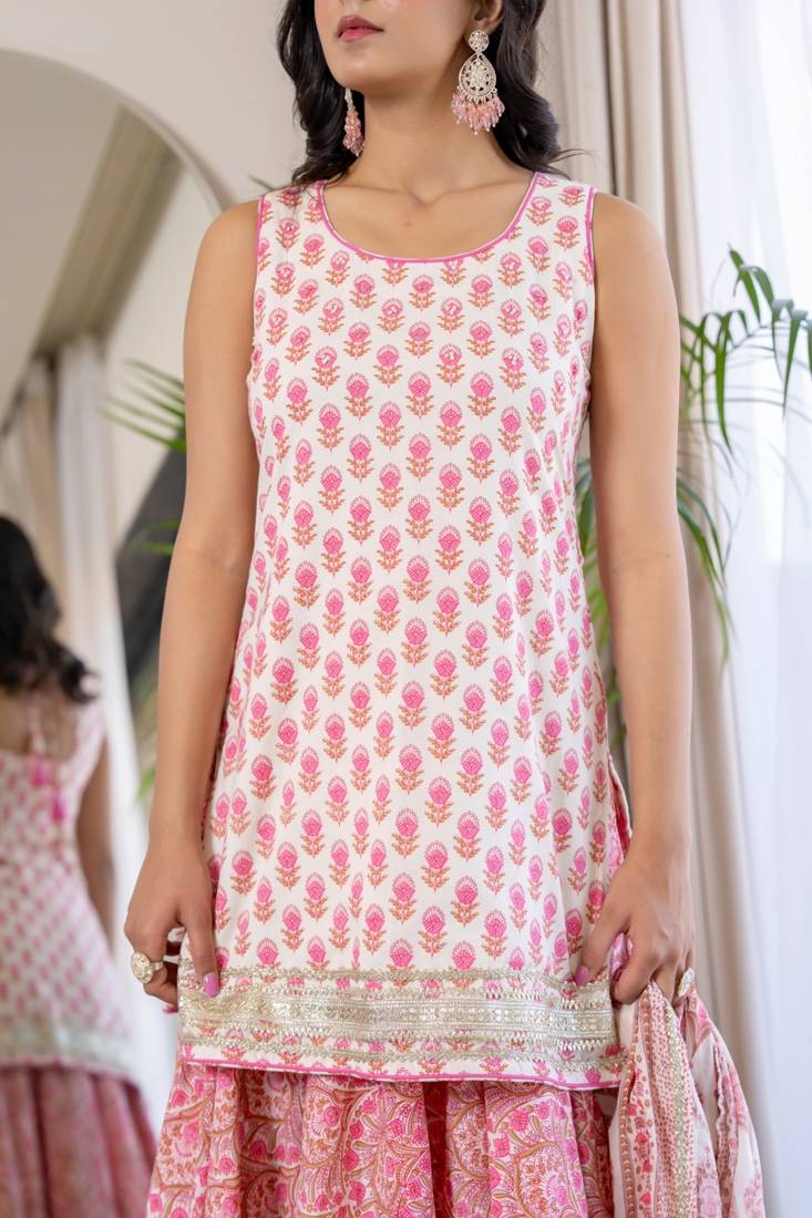 Pink coton lace work sharara set