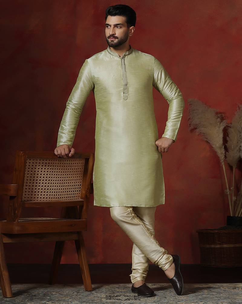 Green dupion kurta for men with printed design