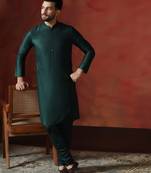 green dupion kurta pyjama set for men with solid design