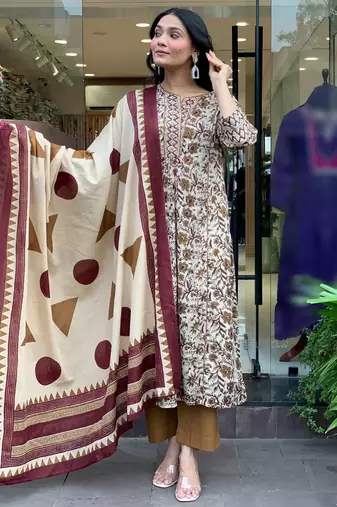 Cream magic cotton printed kurta pant set