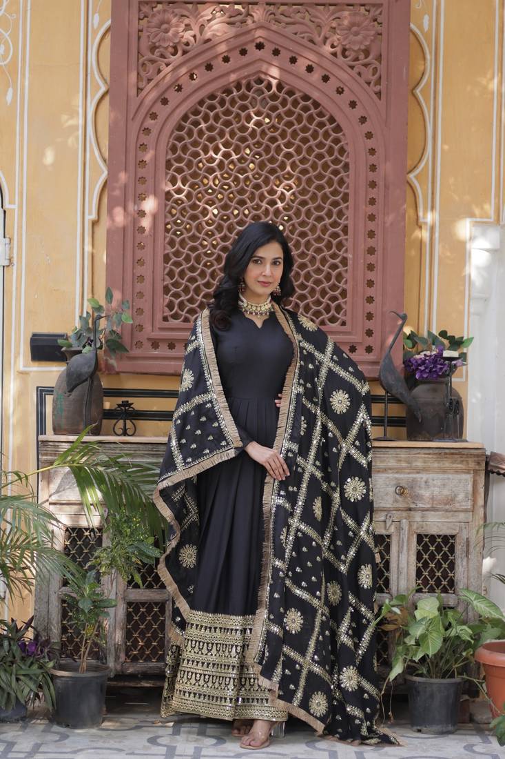 Black Star Georgette Gown with Heavy Zari & Sequins Embroidery     Party & Wedding Wear