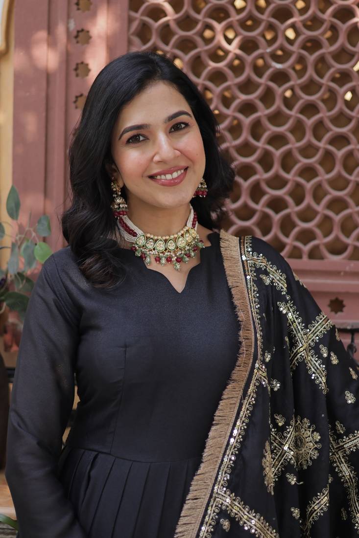 Black Star Georgette Gown with Heavy Zari & Sequins Embroidery     Party & Wedding Wear