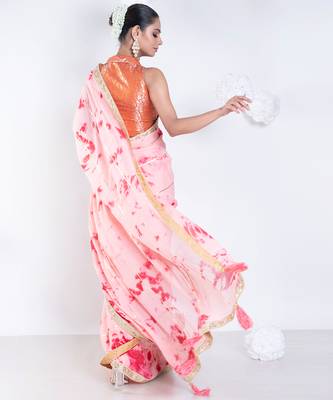 Georgette saree in red and pink tie n dye with gota and golden zari border 3