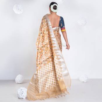 Banarasi kora organza saree in mud yellow color with multicolor motifs with copper zari 3