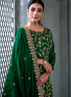 Green embroidered & hand work satin chiffon straight cut eid wear salwar kameez for women 3