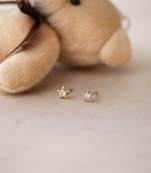 Gold-plated star twinkle stud cubic zirconia earring