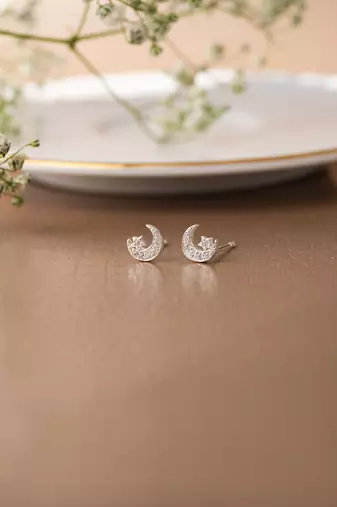 Rhodium-plated star & moon stud cubic zirconia earring