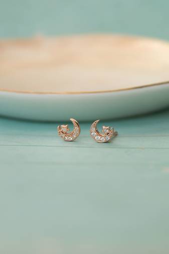 Rose gold-plated star & moon stud cubic zirconia earring