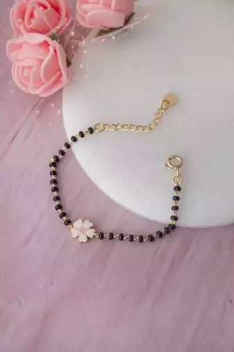 Gold-plated flower black beads nazariya bracelet