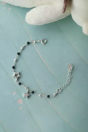 Rhodium-plated star cubic zirconia nazariya bracelet