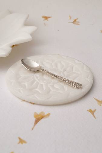 Rhodium-plated ornamented spoon