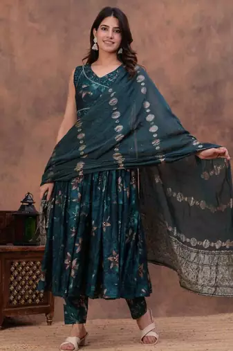 teal green embroidered kurti of premium modaal chanderi kurti pant dupatta set