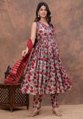 red floral print anarkali kurta pant set with a red dupatta 3