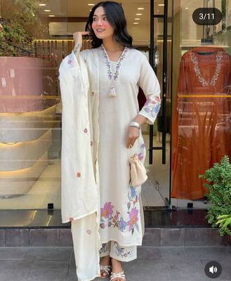 white linen floral embroidered kurta set 4