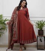  maroon anarkali kurta set with a printed dupatta