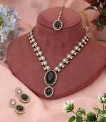 Elegant green color kundan necklace set perfect for enhancing traditional festive outfits