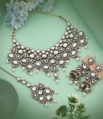 Pure white color kundan necklace set ideal for sophisticated wedding and festive styling