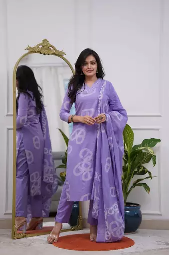 Lavender color beautiful chanderi fabric kurti set