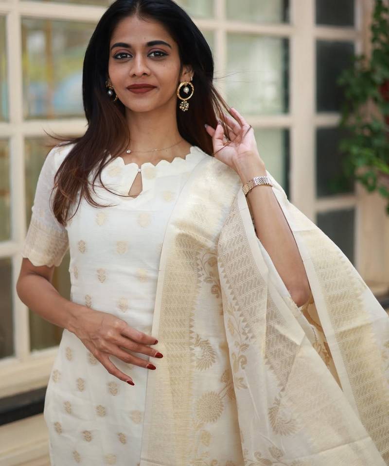 Off white color beautiful viscose jacquard fabric kurti set