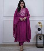 Purple color beautiful cotton fabric kurti set