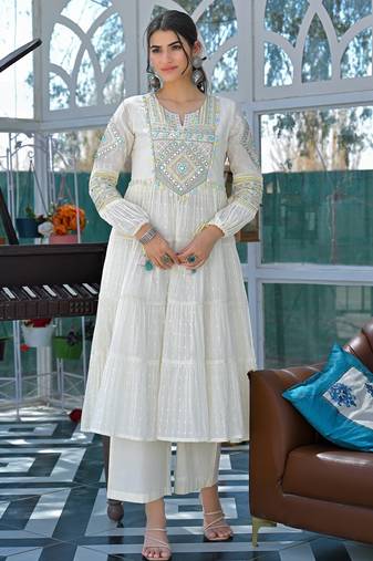 White color beautiful flex butti cotton fabric kurti set