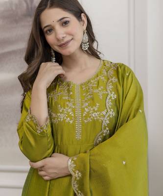 Parrot green color beautiful vichitra silk graceful ceremonial kurti set 3