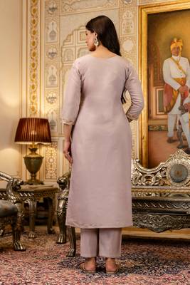 Lavender color beautiful viscosee shimmer graceful ceremonial kurti set 2