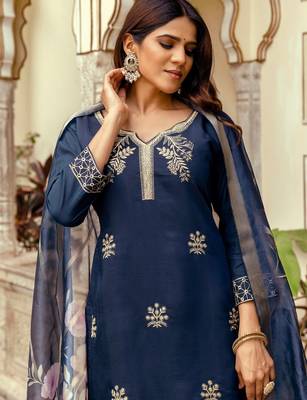 Navy blue color beautiful viscosee chanderi graceful ceremonial kurti set 3