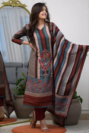 Multy color beautiful kurti set
