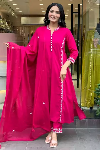 Gajri color beautiful designer kurti set