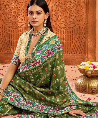 olive green velvet tussar silk blend partywear saree with paithani pallu and traditional ghatchola print 3