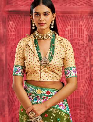olive green velvet tussar silk blend partywear saree with paithani pallu and traditional ghatchola print 4