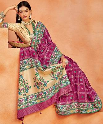 rani pink velvet tussar silk blend partywear saree with paithani pallu and traditional ghatchola print 3