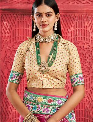 rani pink velvet tussar silk blend partywear saree with paithani pallu and traditional ghatchola print 4