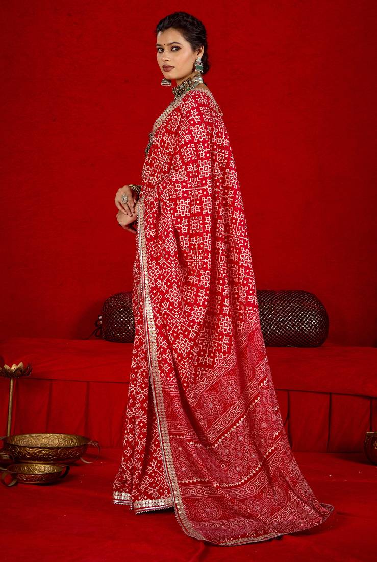 red color velvet tussar silk blend beautiful partywear saree