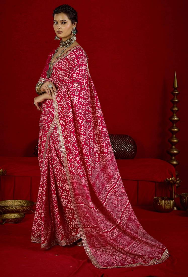 pink color velvet tussar silk blend beautiful partywear saree